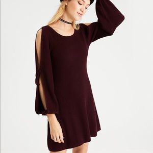 American Eagle Outfitters AHH-MAZINGLY SOFT SPLIT-SLEEVE SWEATER DRESS medium